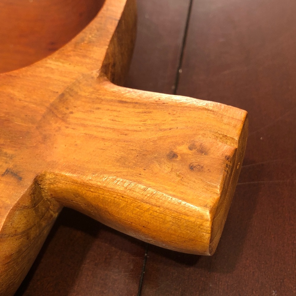 MCM Wood of the World Hand Carved Wood Leaf Tray - Picture 4 of 12